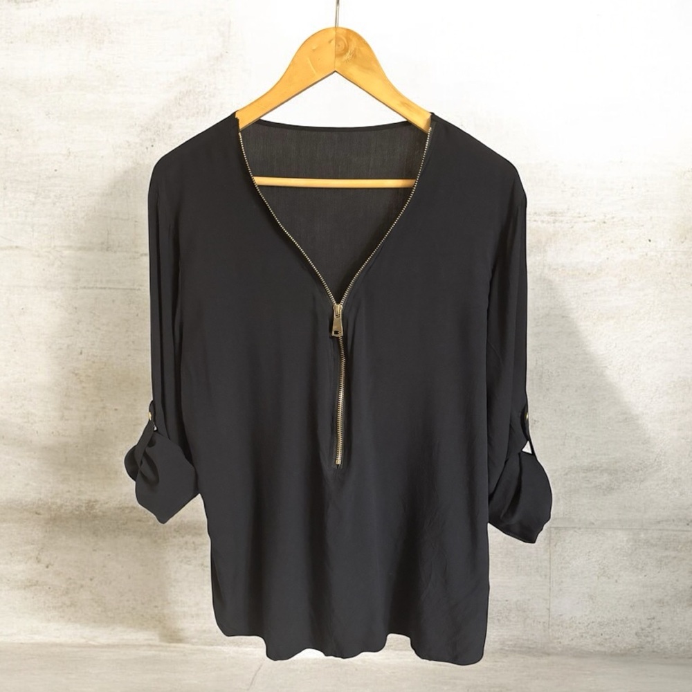 Zipper V-Neck Blouse